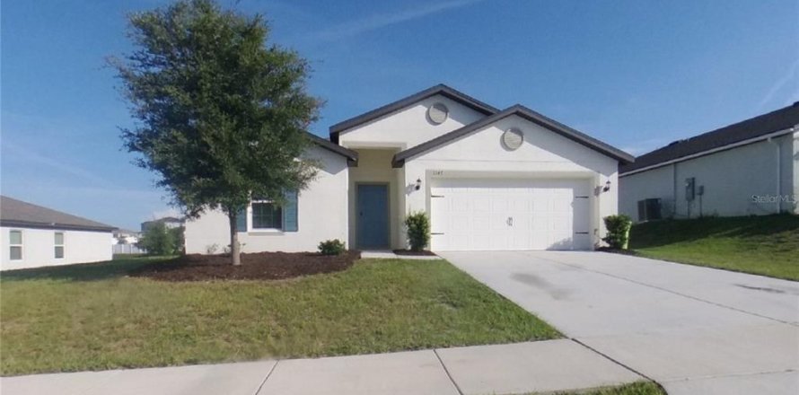 Casa en Mascotte, Florida 5 dormitorios, 180.6 m2 № 1911547