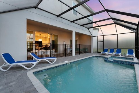 Villa ou maison à vendre à Davenport, Floride: 6 chambres, 351.54 m2 № 2143723 - photo 30