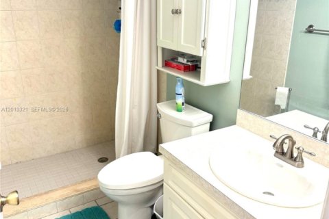 Condominio en alquiler en Stuart, Florida, 2 dormitorios, 100.15 m2 № 2075606 - foto 8