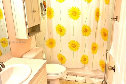 Condominio en alquiler en Stuart, Florida, 2 dormitorios, 100.15 m2 № 2075606 - foto 9