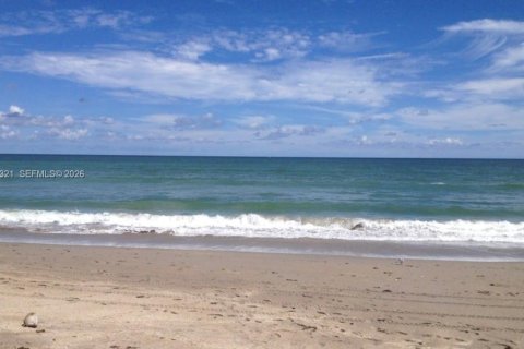 Condominio en alquiler en Stuart, Florida, 2 dormitorios, 100.15 m2 № 2075606 - foto 23