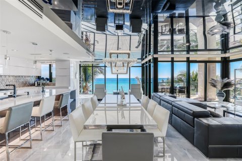 Copropriété à vendre à Hollywood, Floride: 3 chambres, 242.1 m2 № 2186237 - photo 3