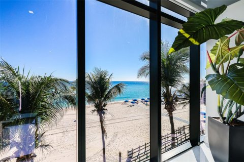 Copropriété à vendre à Hollywood, Floride: 3 chambres, 242.1 m2 № 2186237 - photo 30