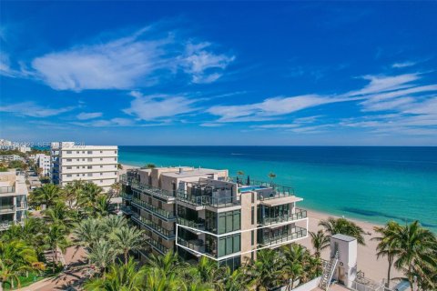 Copropriété à vendre à Hollywood, Floride: 3 chambres, 242.1 m2 № 2186237 - photo 27