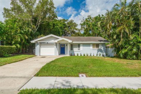 Casa en venta en Clearwater, Florida, 2 dormitorios, 88.26 m2 № 2425265 - foto 2