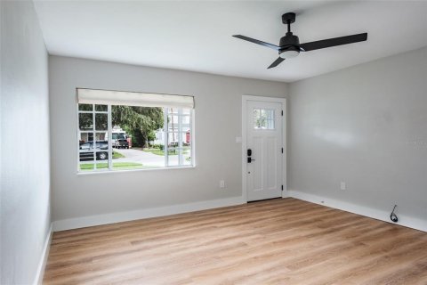 Casa en venta en Clearwater, Florida, 2 dormitorios, 88.26 m2 № 2425265 - foto 8