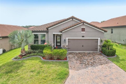 House in Lakeland, Florida 3 bedrooms, 170.57 sq.m. № 1786096 - photo 1