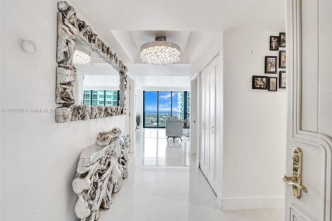 Copropriété à louer à Aventura, Floride: 2 chambres, 167.22 m2 № 2053801 - photo 2