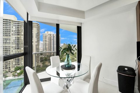 Copropriété à louer à Aventura, Floride: 2 chambres, 167.22 m2 № 2053801 - photo 21