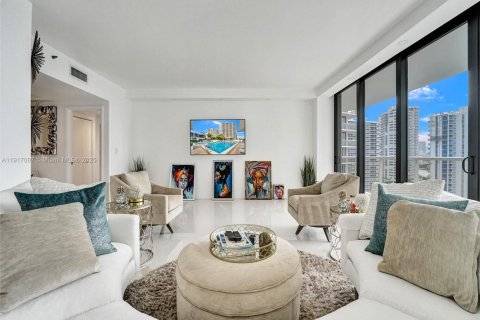 Copropriété à louer à Aventura, Floride: 2 chambres, 167.22 m2 № 2053801 - photo 14
