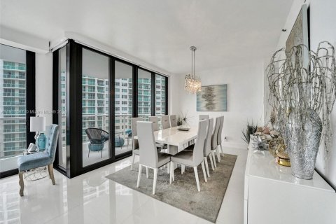 Copropriété à louer à Aventura, Floride: 2 chambres, 167.22 m2 № 2053801 - photo 15