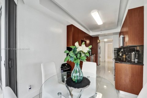 Copropriété à louer à Aventura, Floride: 2 chambres, 167.22 m2 № 2053801 - photo 24