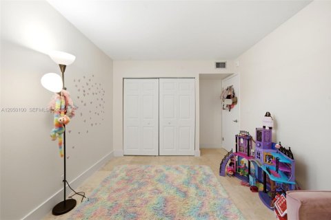 Copropriété à vendre à Aventura, Floride: 3 chambres, 129.69 m2 № 2192501 - photo 6