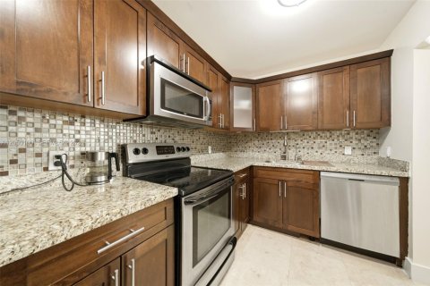 Condo à Aventura, Floride, 3 chambres  № 2192501