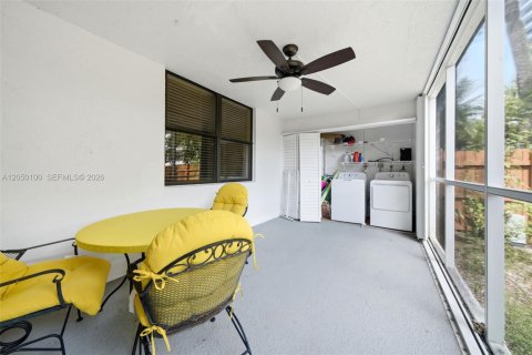 Copropriété à vendre à Aventura, Floride: 3 chambres, 129.69 m2 № 2192501 - photo 20