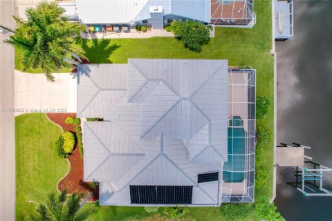 House in Port Charlotte, Florida 5 bedrooms № 1707216 - photo 3