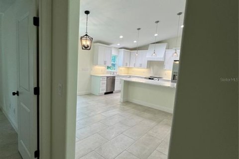 Casa en alquiler en Orange City, Florida, 3 dormitorios, 148.64 m2 № 1856473 - foto 11