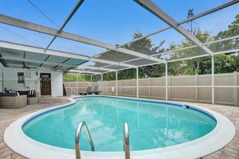 Casa en venta en Hollywood, Florida, 4 dormitorios, 146.97 m2 № 1862494 - foto 16