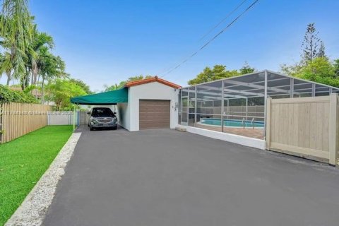 Casa en venta en Hollywood, Florida, 4 dormitorios, 146.97 m2 № 1862494 - foto 19