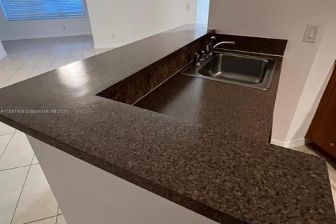 Copropriété à vendre à Margate, Floride: 1 chambre, 66.15 m2 № 1977794 - photo 7