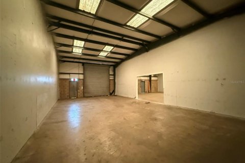 Immobilier commercial à louer à Ocala, Floride № 2107484 - photo 9