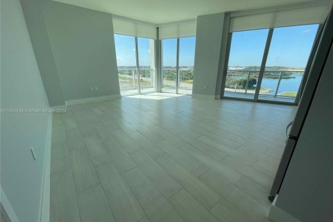 Copropriété à vendre à Sunrise, Floride: 2 chambres, 89.93 m2 № 1985468 - photo 1