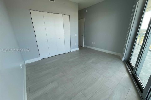 Copropriété à vendre à Sunrise, Floride: 2 chambres, 89.93 m2 № 1985468 - photo 21