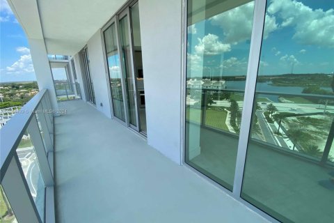 Copropriété à vendre à Sunrise, Floride: 2 chambres, 89.93 m2 № 1985468 - photo 30