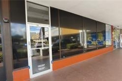 Immobilier commercial à vendre à Sanford, Floride: 473.8 m2 № 242911 - photo 1
