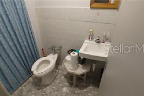 Immobilier commercial à vendre à Sanford, Floride: 473.8 m2 № 242911 - photo 8