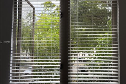 Снять в аренду кондоминиум в Майами, Флорида 44.78м2, № 2003827 - фото 8