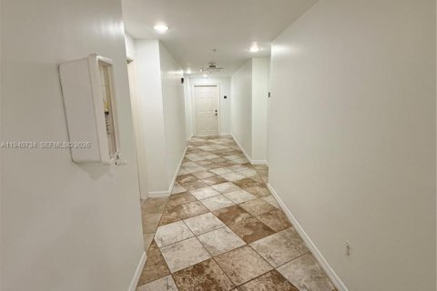 Снять в аренду кондоминиум в Майами, Флорида 44.78м2, № 2003827 - фото 6