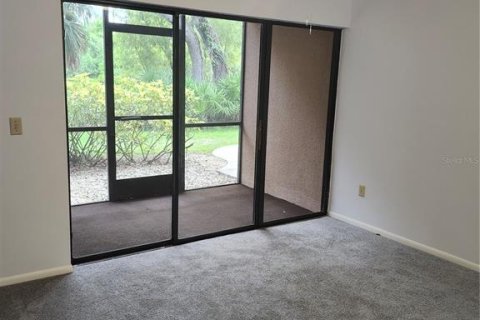 Condominio en alquiler en Port Charlotte, Florida, 2 dormitorios, 83.52 m2 № 1904622 - foto 8