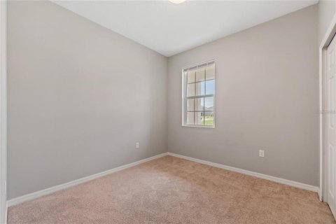 House in Davenport, Florida 4 bedrooms, 138.89 sq.m. № 2378074 - photo 21