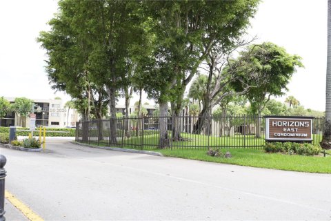 Condominio en venta en Miami, Florida, 2 dormitorios, 89.65 m2 № 2022636 - foto 27