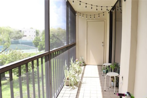 Condominio en venta en Miami, Florida, 2 dormitorios, 89.65 m2 № 2022636 - foto 13