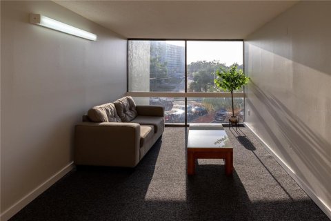 Condo in Clearwater, Florida, 2 bedrooms № 2195924 - photo 24