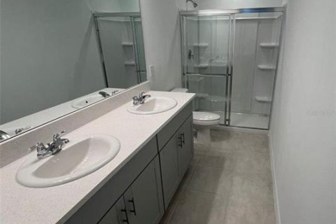 Townhouse in Kissimmee, Florida 2 bedrooms, 118.45 sq.m. № 1911209 - photo 10
