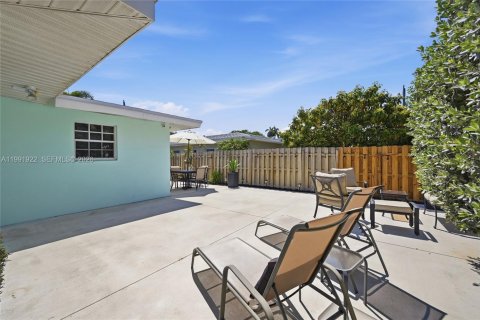 Villa ou maison à louer à Pompano Beach, Floride: 3 chambres, 149.2 m2 № 2058260 - photo 30