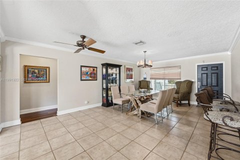 Villa ou maison à louer à Pompano Beach, Floride: 3 chambres, 149.2 m2 № 2058260 - photo 18