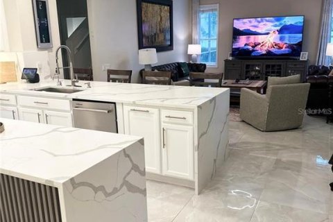 Casa en alquiler en Windermere, Florida, 5 dormitorios, 307.51 m2 № 2107517 - foto 6
