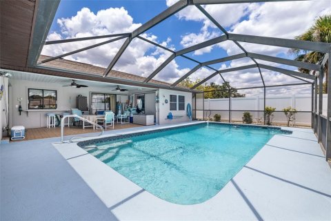 Casa en venta en Port Charlotte, Florida, 3 dormitorios, 196.95 m2 № 2132153 - foto 26