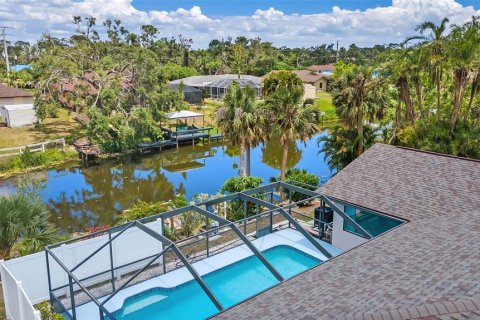 Casa en venta en Port Charlotte, Florida, 3 dormitorios, 196.95 m2 № 2132153 - foto 27