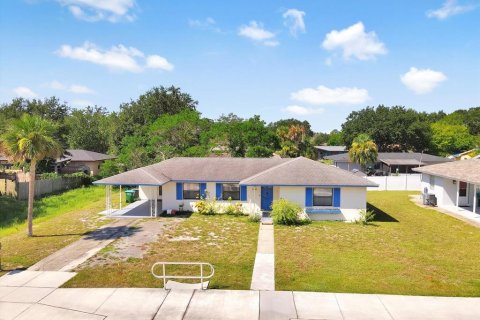 House in Deltona, Florida 2 bedrooms, 115.85 sq.m. № 1866466 - photo 4