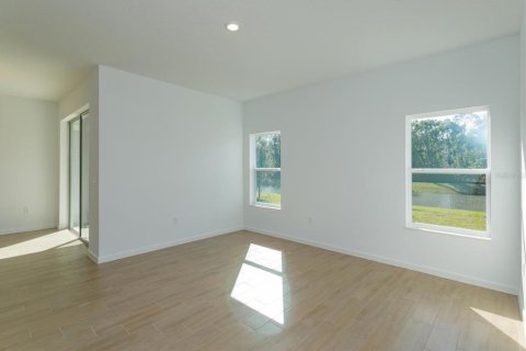 Villa ou maison à vendre à Winter Haven, Floride: 4 chambres, 148.46 m2 № 1907141 - photo 8