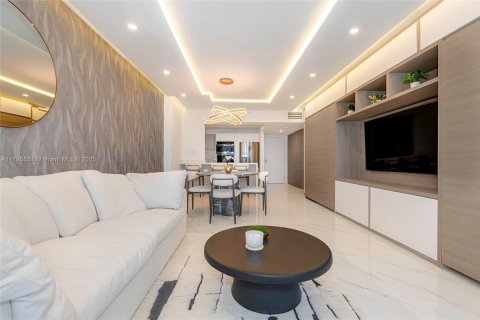 Condominio en alquiler en Miami Beach, Florida, 1 dormitorio, 78.97 m2 № 1667600 - foto 8