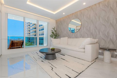 Condominio en alquiler en Miami Beach, Florida, 1 dormitorio, 78.97 m2 № 1667600 - foto 6