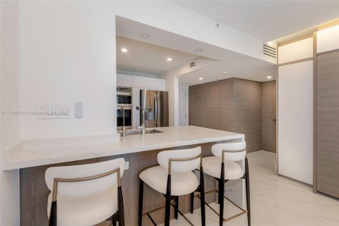 Condominio en alquiler en Miami Beach, Florida, 1 dormitorio, 78.97 m2 № 1667600 - foto 12