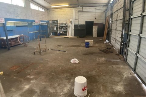 Commercial property in Arcadia, Florida 876.9 sq.m. № 2217061 - photo 30