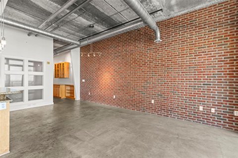 Condominio en alquiler en Saint Petersburg, Florida, 1 dormitorio, 93.18 m2 № 1851051 - foto 15